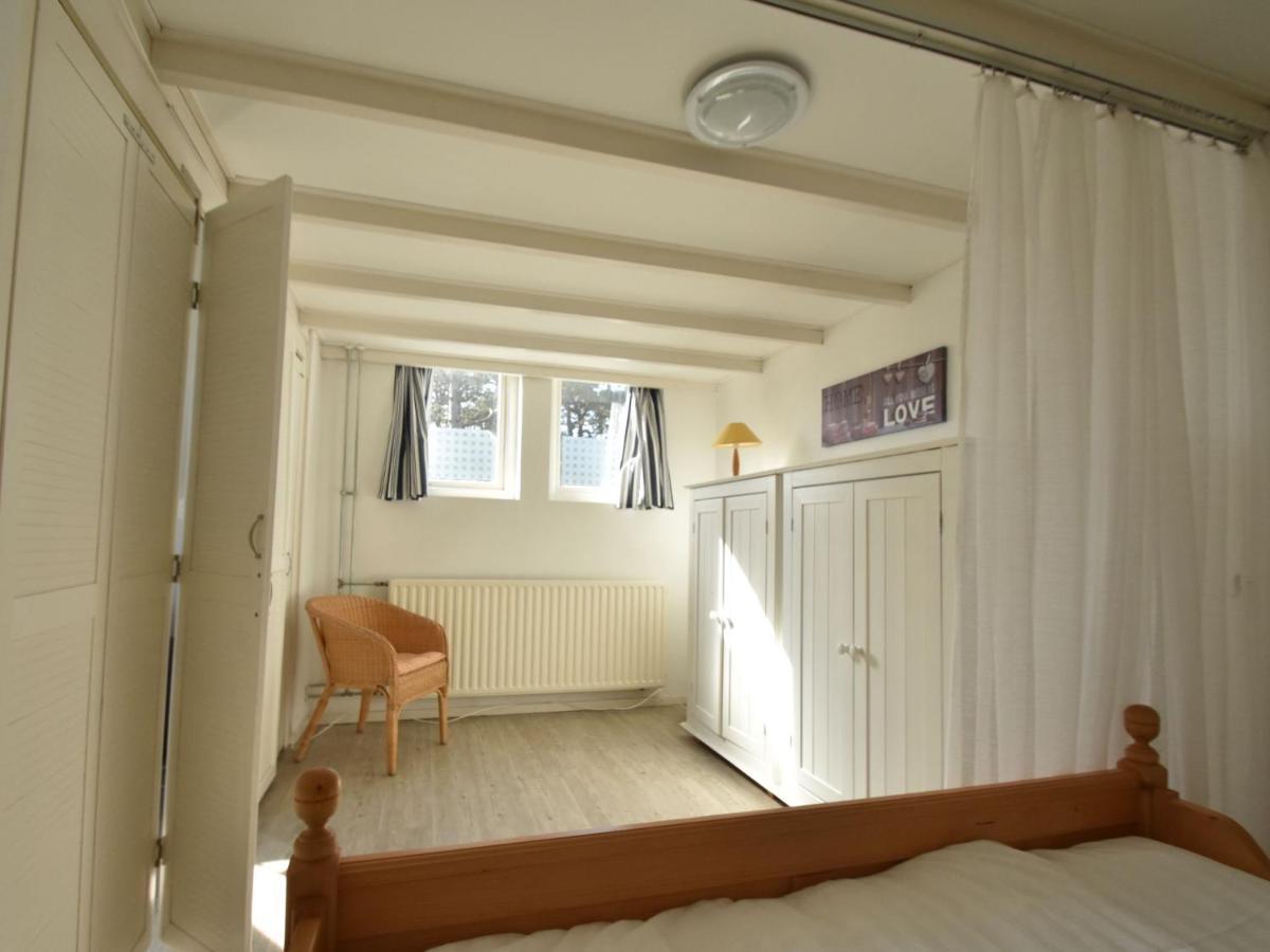Quaint Holiday Home In Bergen Aan Zee Near Sea Exterior foto